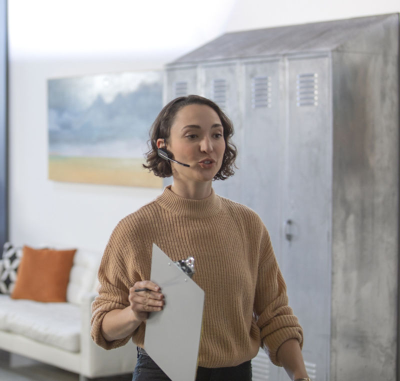 Savi 00 Office And Uc Series Wireless Dect Headset System Poly Formerly Plantronics Polycom